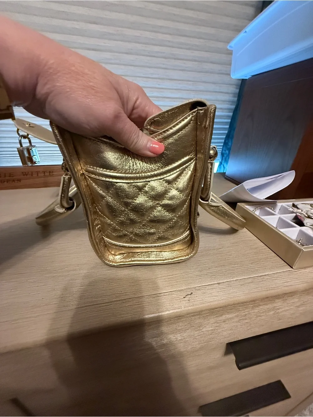 Authentic Burberry Manor Bag w Dustbag